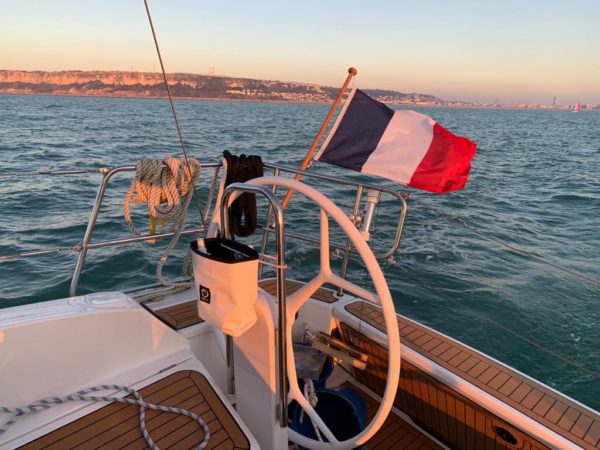 Bavaria 37 coucher de soleil occasion Albatre Plaisance