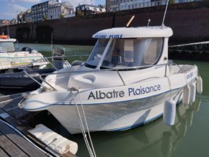 Quicksilver 580 pilothouse à flot Fécamp 1