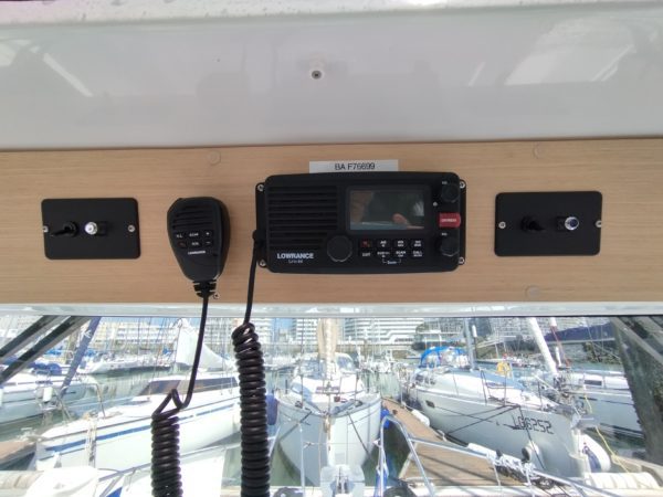 Barracuda 9 VHF