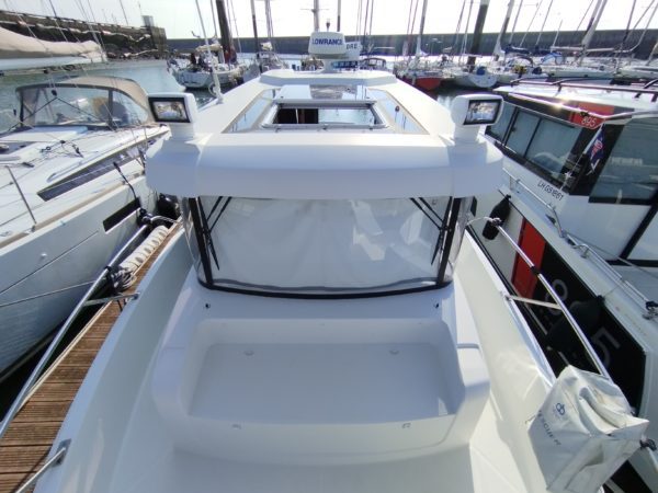 Barracuda 9 timonerie