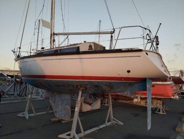 Dufour 3800 voilier occasion Albatre Plaisance normandie vue arrière babord