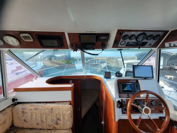 Merry Fisher 800 vedette occasion Albatre Plaisance Normandie 8