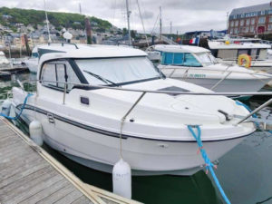 Bateau Beneteau Antares 8 vedette occasion Albatre Plaisance Normandie