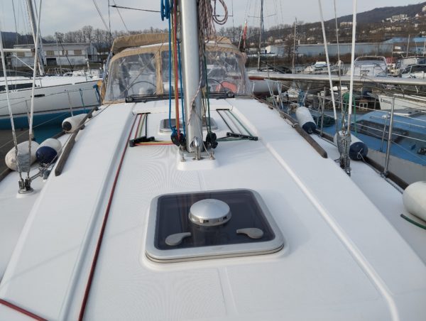 Dufour 375 voilier occasion Albatre Plaisance Normandie pont