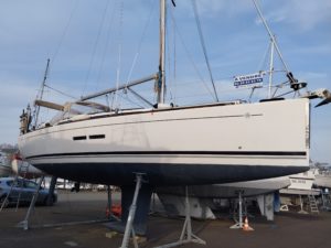 Dufour 375 voilier occasion Albatre Plaisance Normandie sur bers