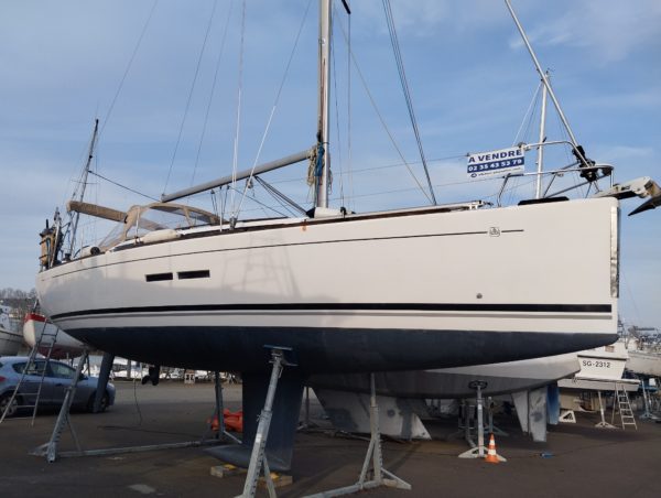 Dufour 375 voilier occasion Albatre Plaisance Normandie sur bers