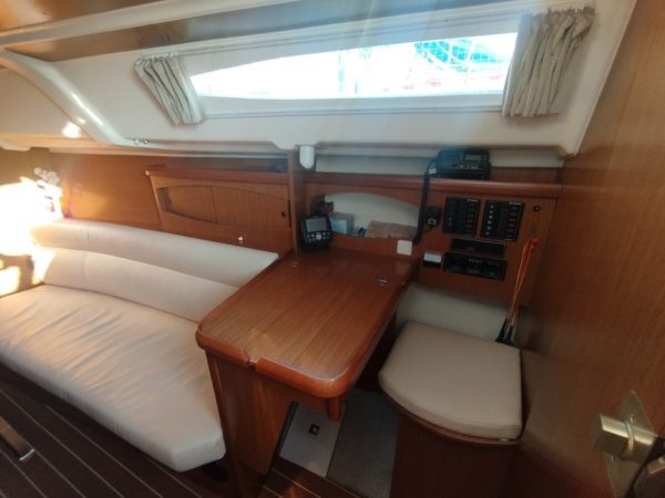 Sun Odyssey 29.2 voilier occasion Albatre Plaisance Normandie 11