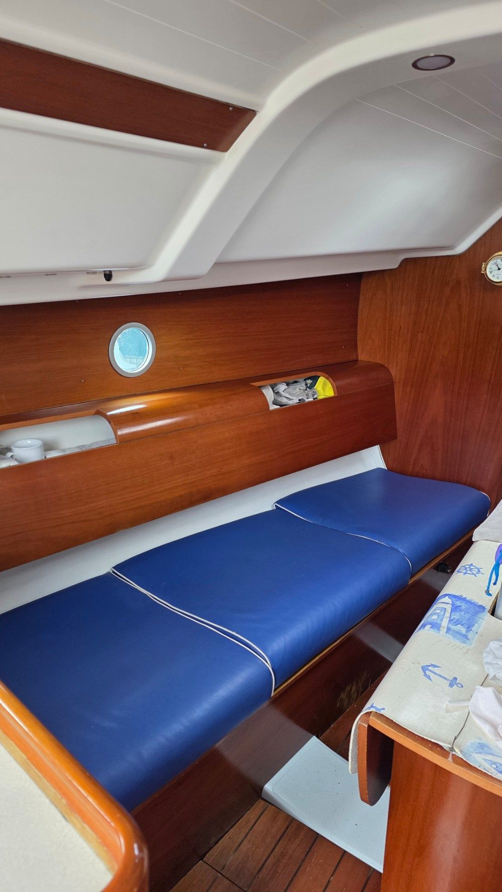 First 300 Spirit voilier à vendre occasion Albatre Plaisance Normandie 11