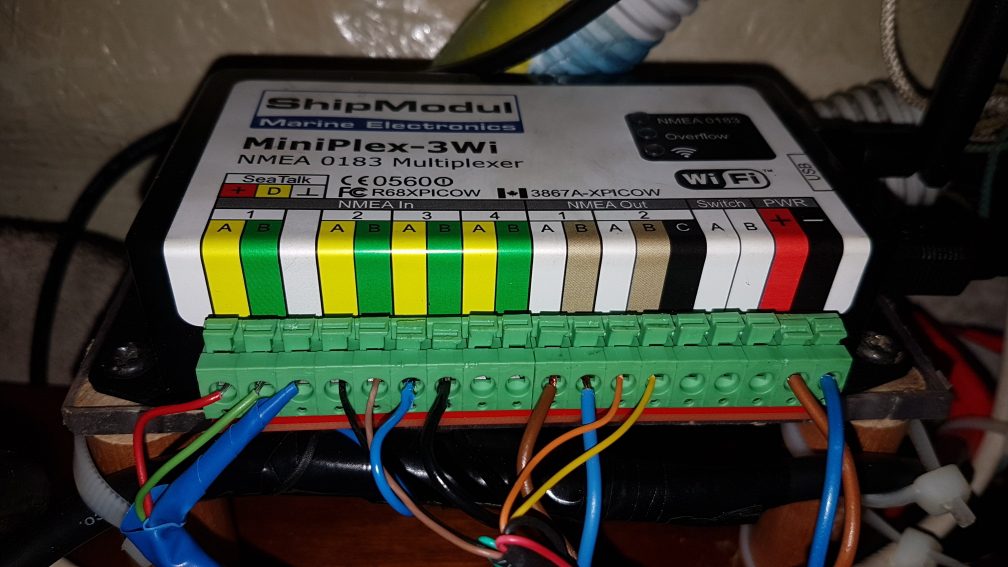 First 300 Spirit voilier à vendre occasion Albatre Plaisance Normandie 18