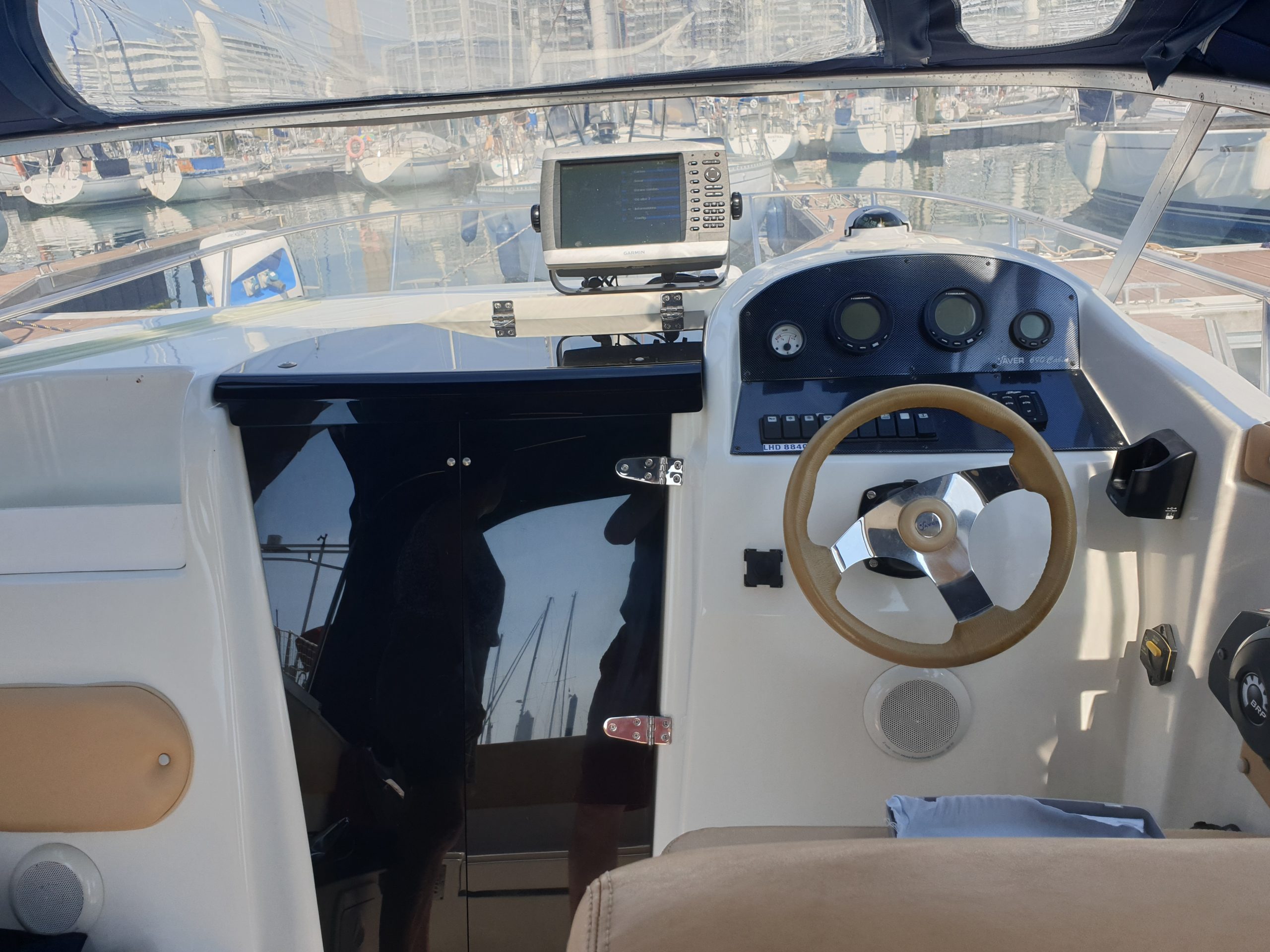 Saver 690 vedette occasion à vendre Albatre Plaisance Normandie 7