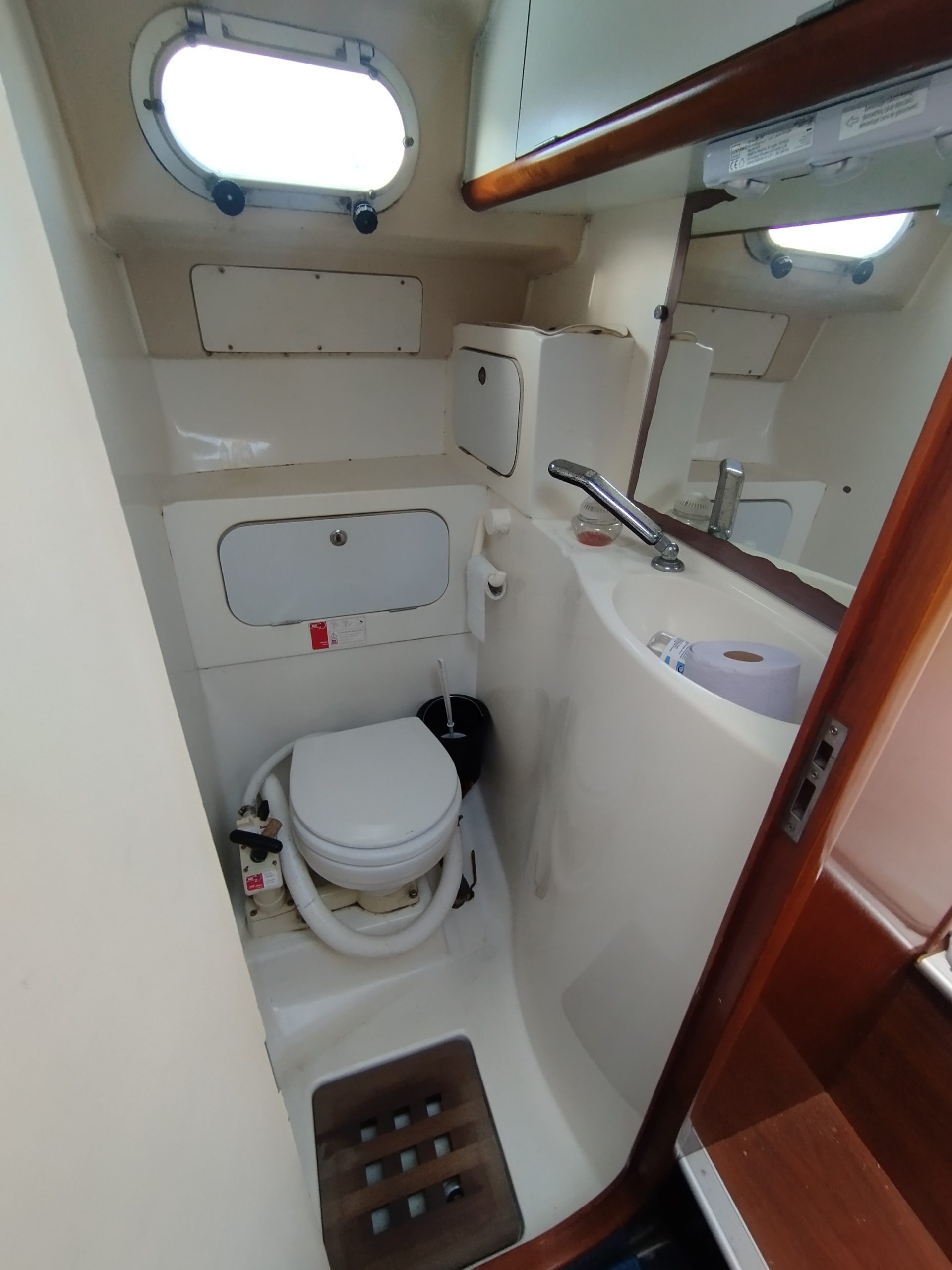 Antares 805 vedette occasion à vendre Albatre Plaisance Normandie 16