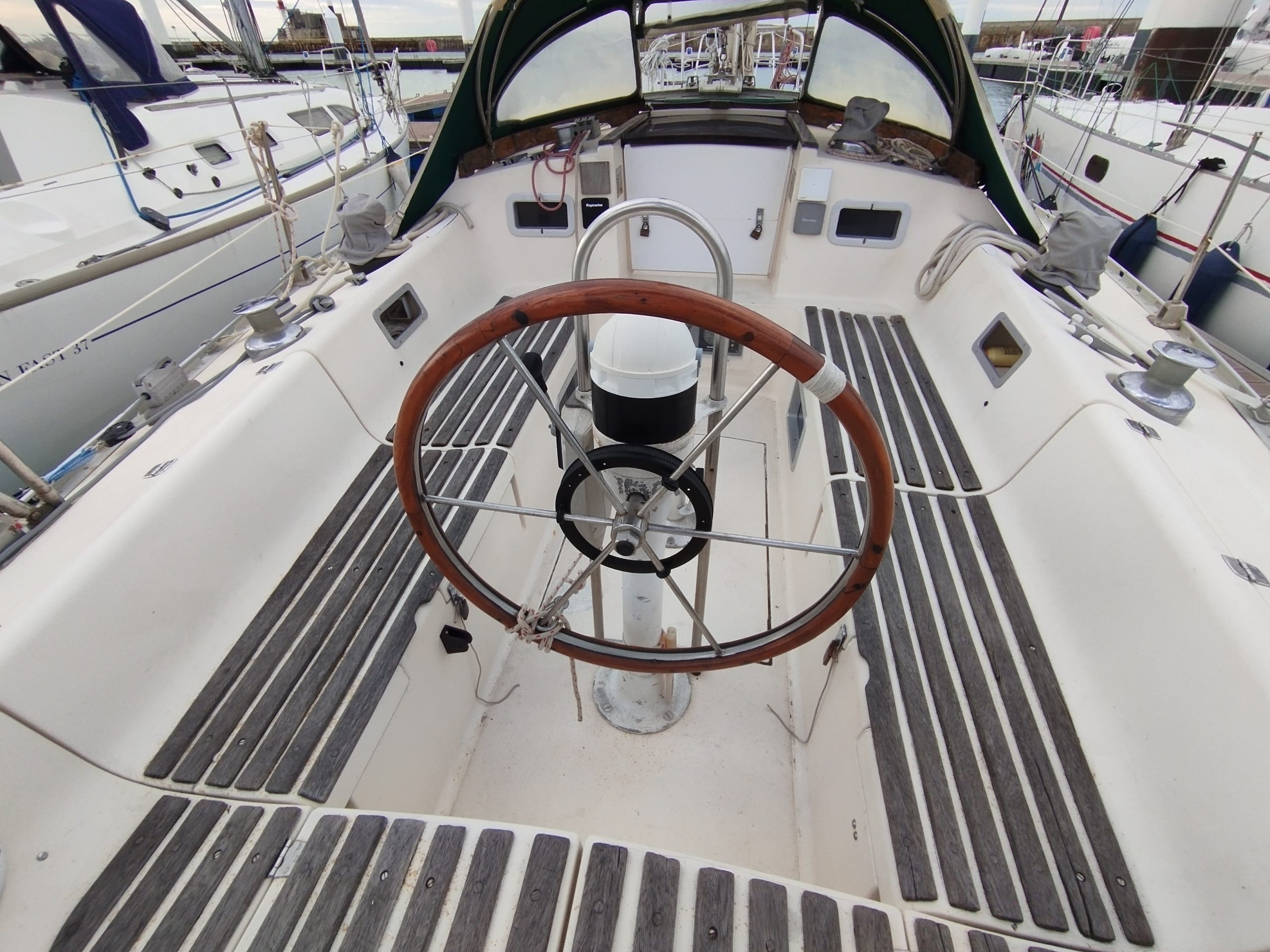 Jeanneau Sun Fizz 40 voilier à vendre occasion Albatre Plaisance Normandie 4