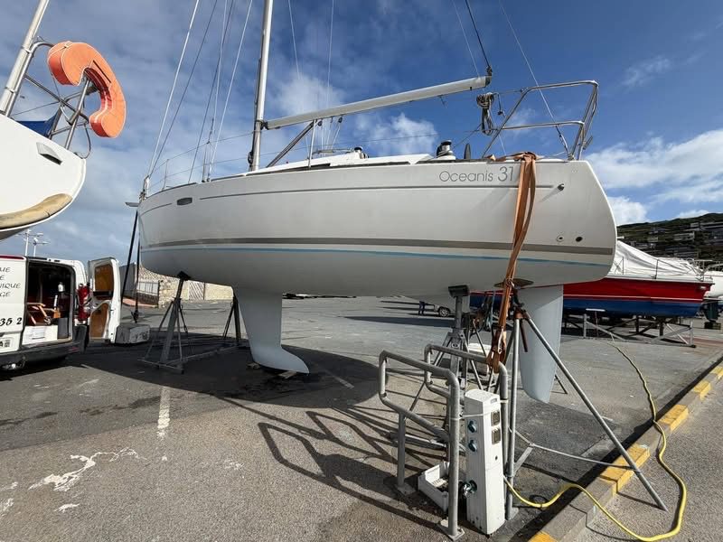 Beneteau Oceanis 31 voilier occasion a vendre Albatre Plaisance Normandie 10