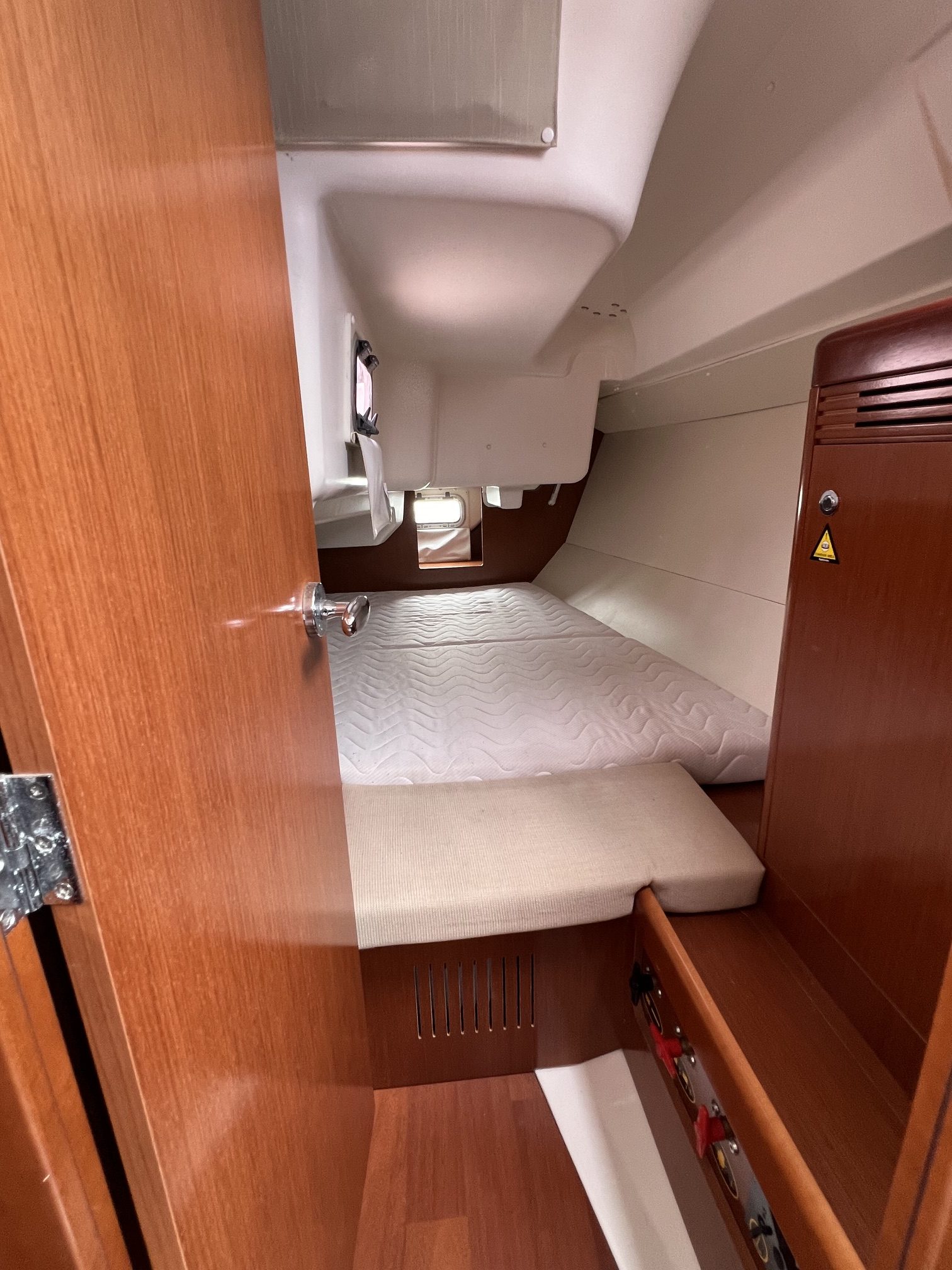Beneteau Oceanis 31 voilier occasion a vendre Albatre Plaisance Normandie 7