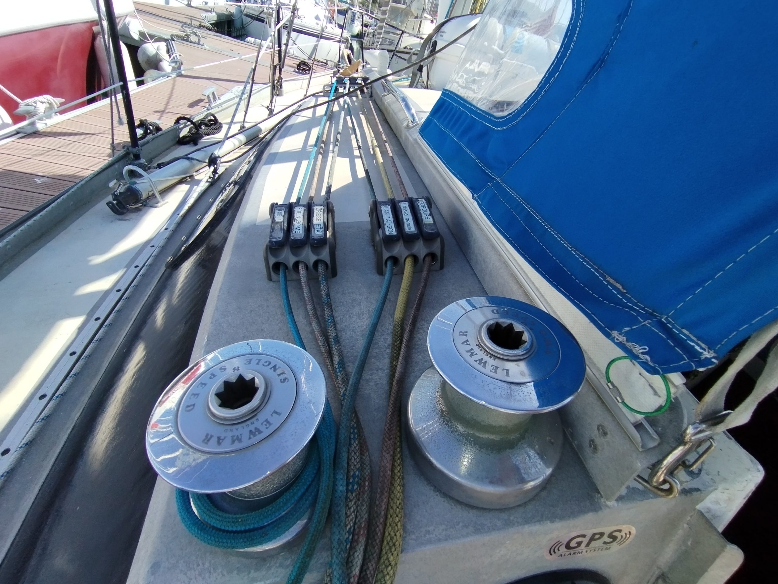 Brise de mer 28 voilier aluminium occasion Albatre Plaisance Normandie 14